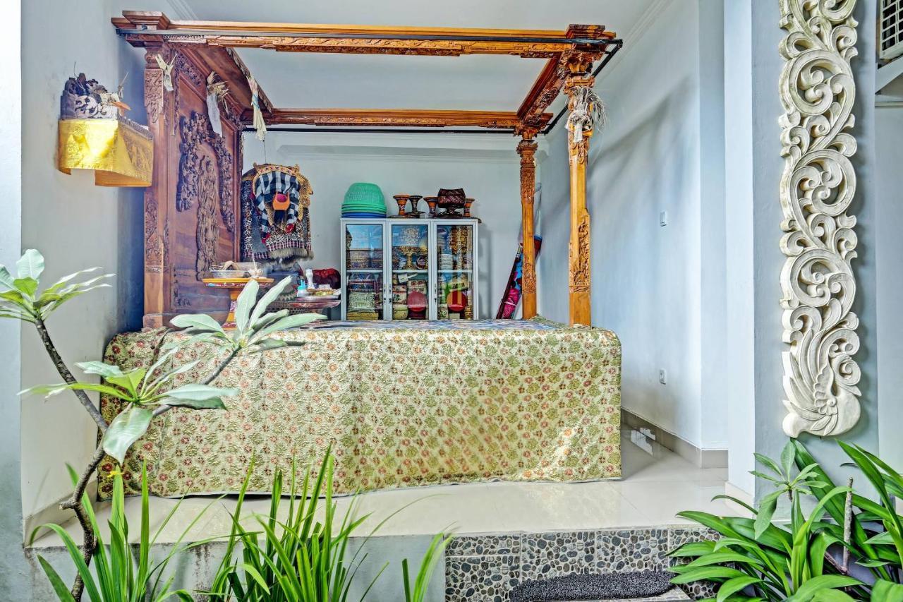 Oyo 91080 Kubu D&D Guesthouse Seminyak  Luaran gambar